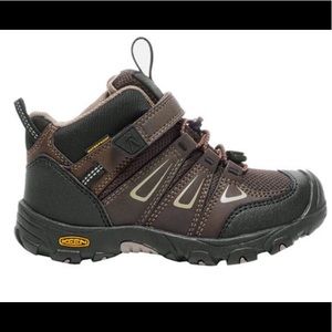 🌀Keen Oakridge hiking boots